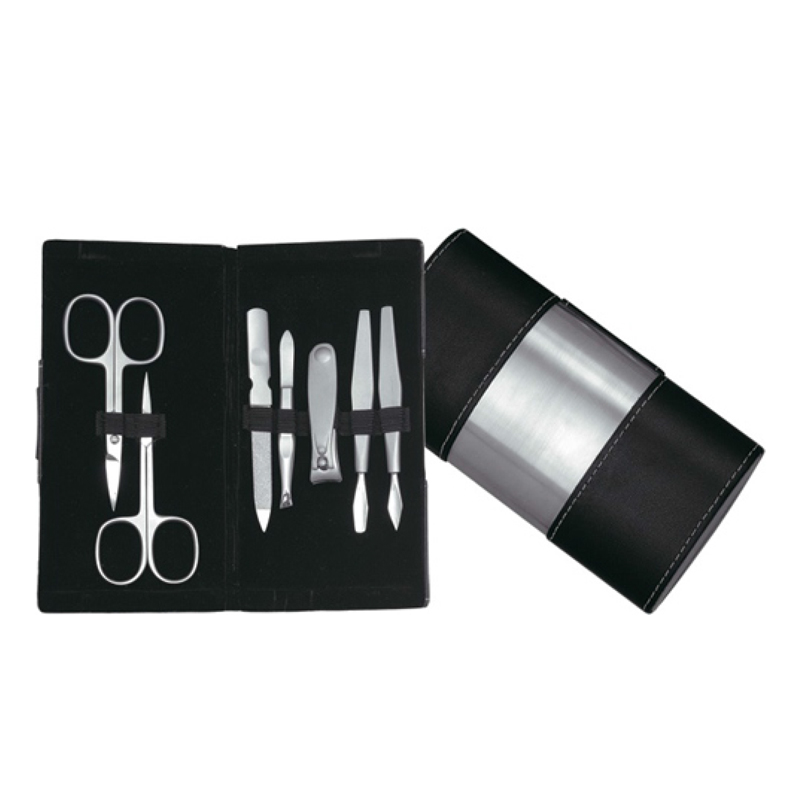 Kits & pouches