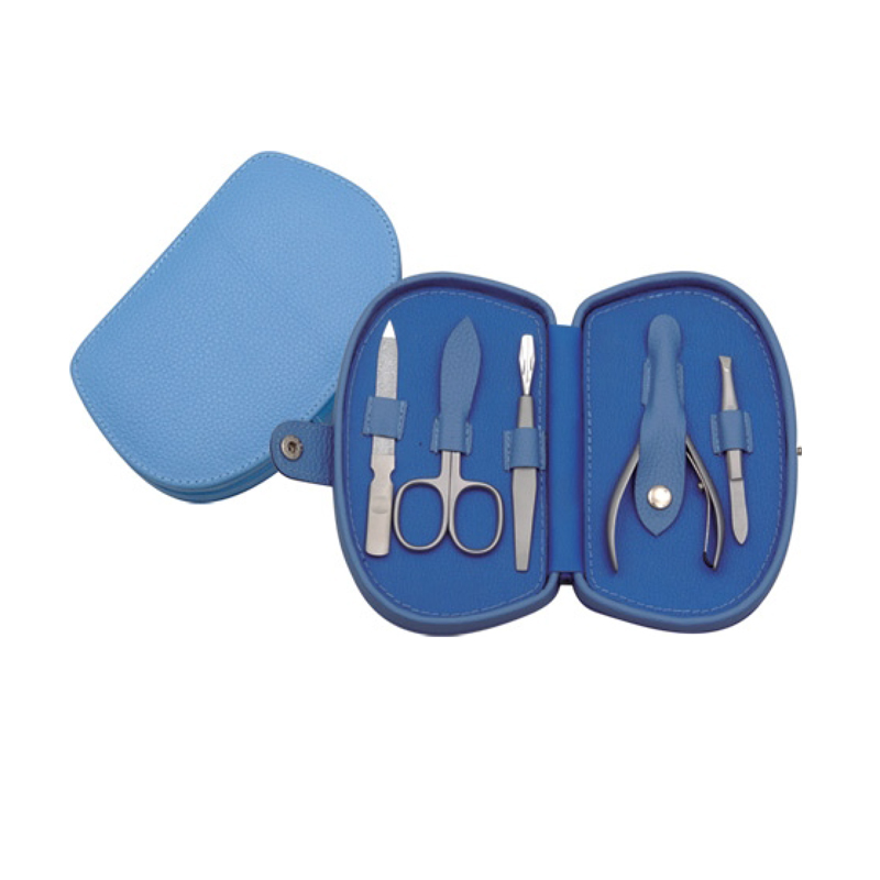 Kits & pouches